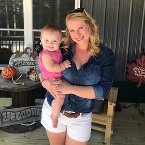 Meet your Posher, Ashley